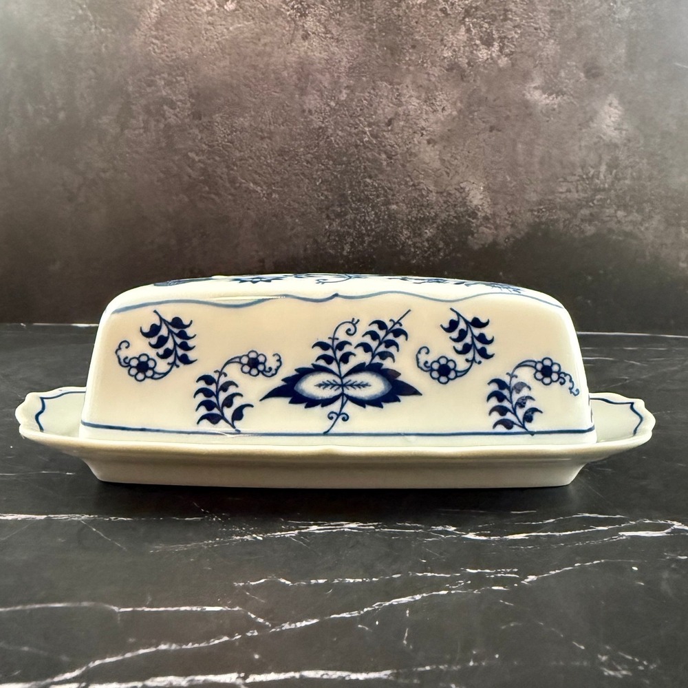 VTG Blue Danube Blue Onion Lidded Covered Butter Dish MINT! Rectangle Stamp